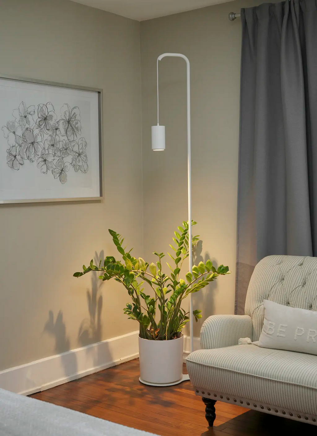 Aspect Grow Light with Stello Pendant Stand Set