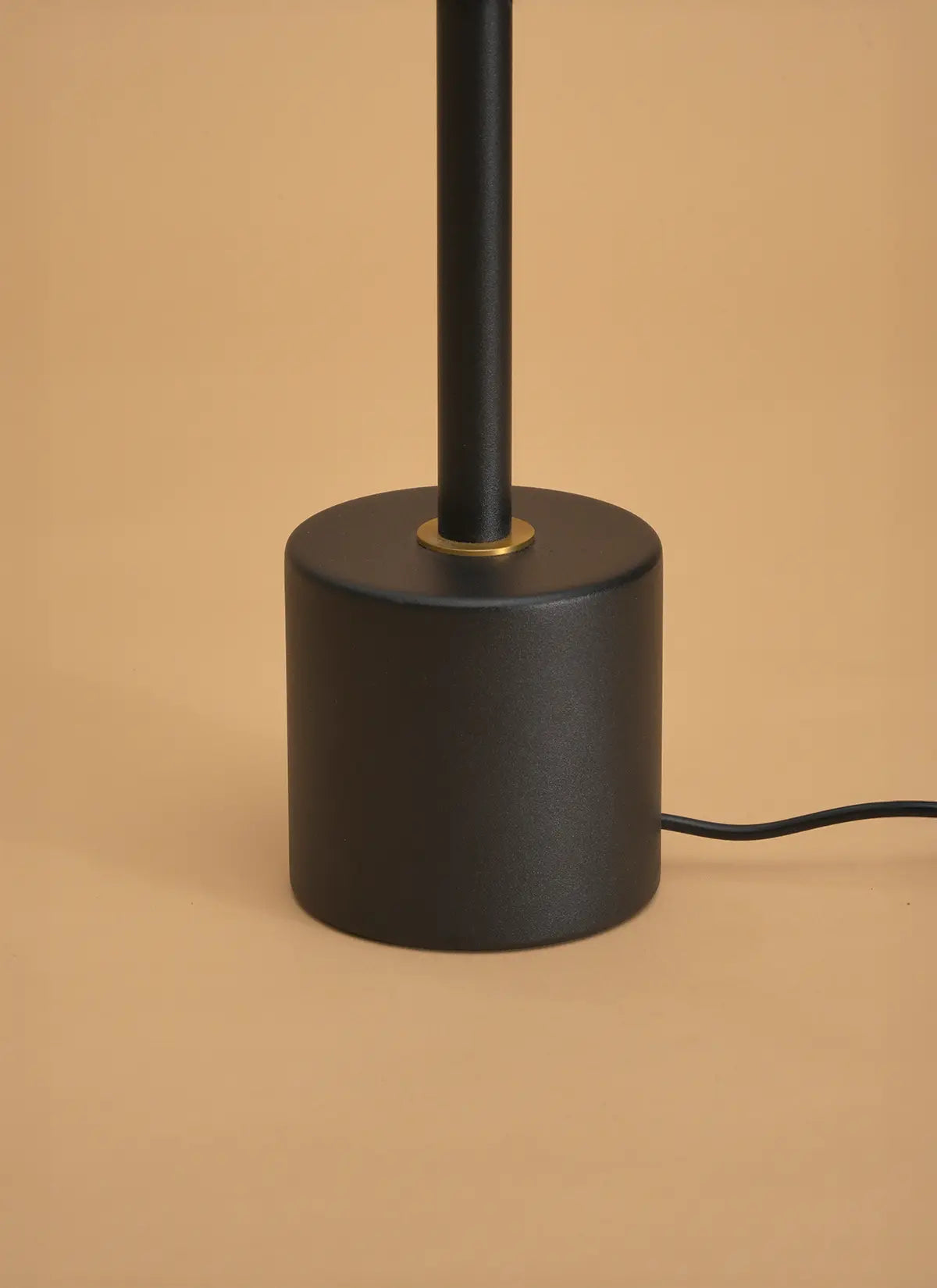Versa Tabletop Grow Light