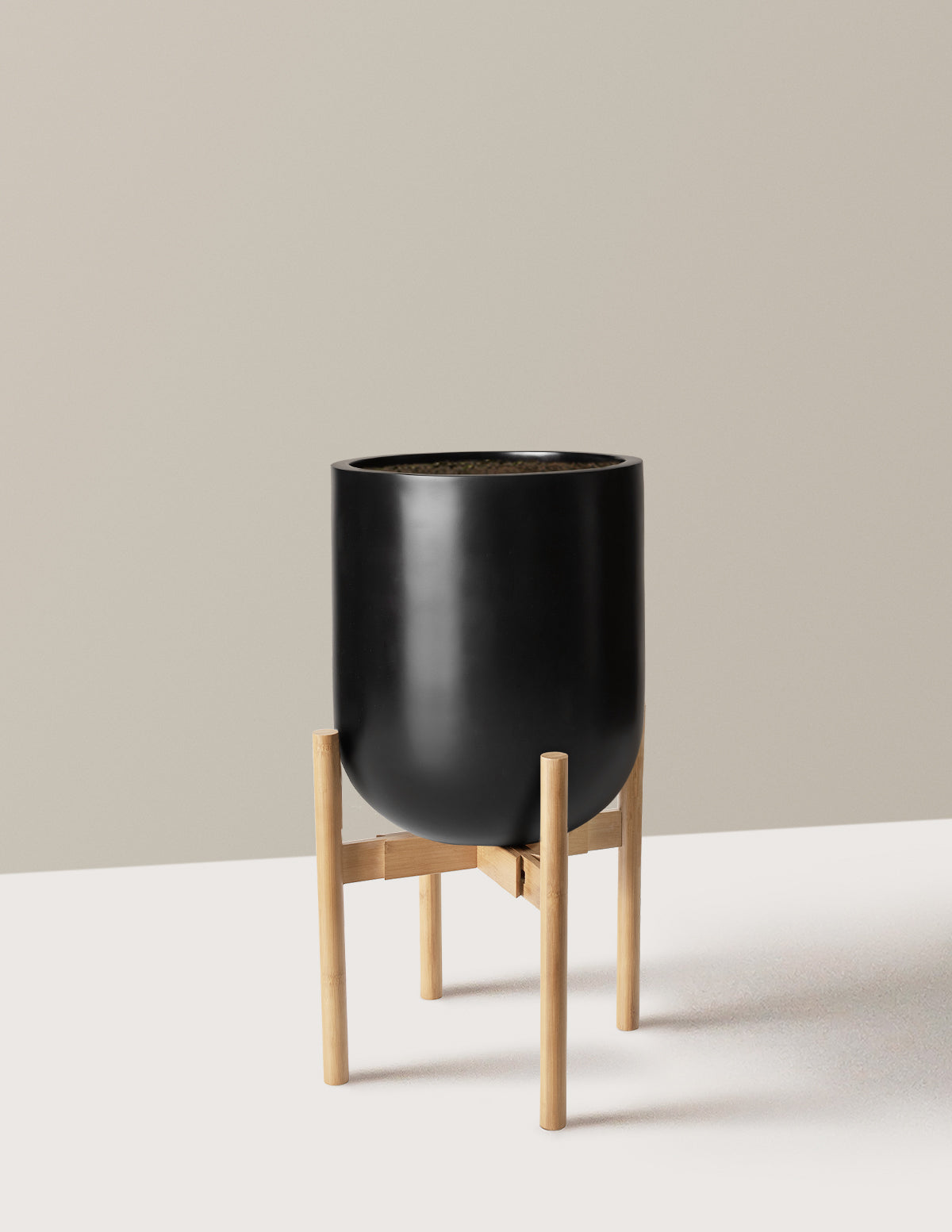 large black plant pot Large Pallas Planter