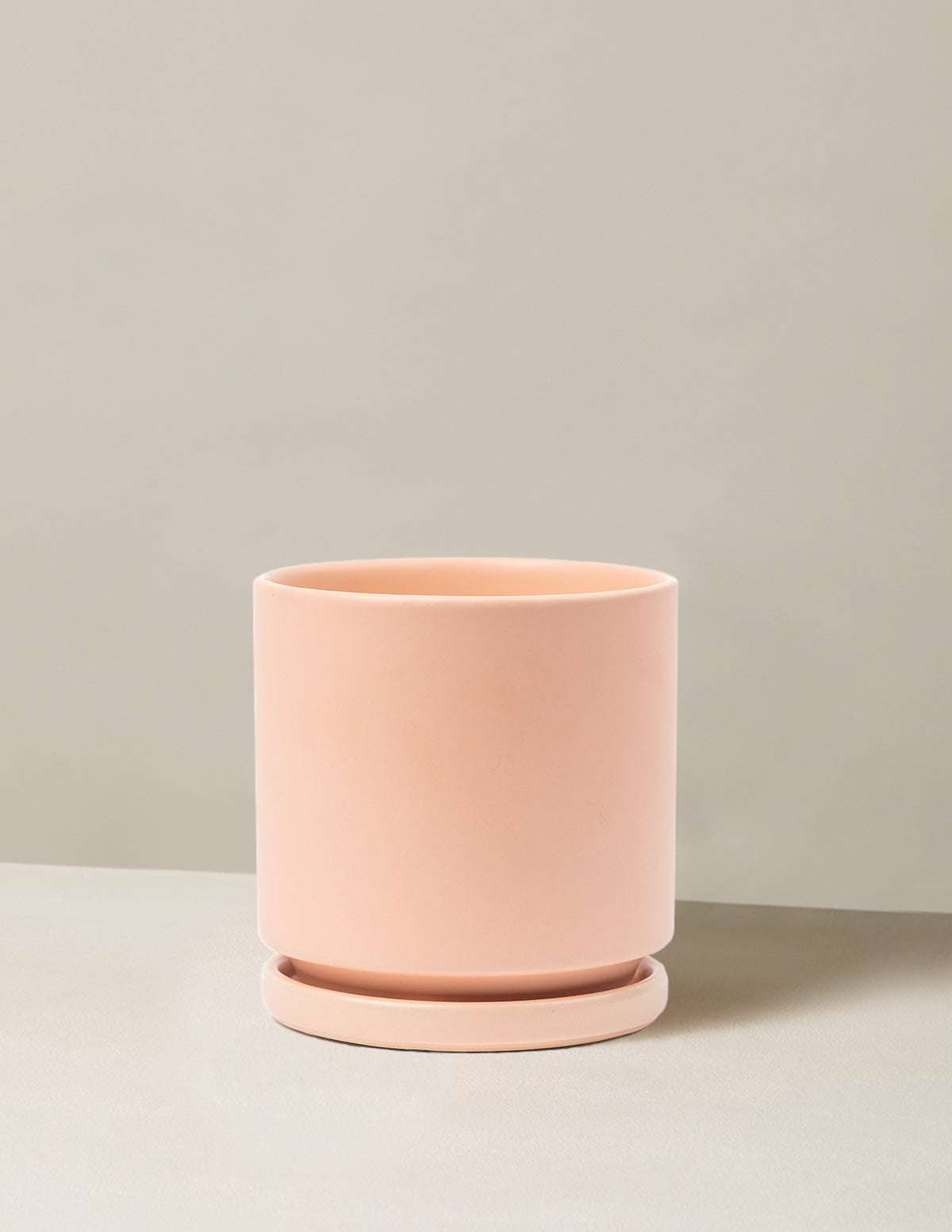 Isabella Planter