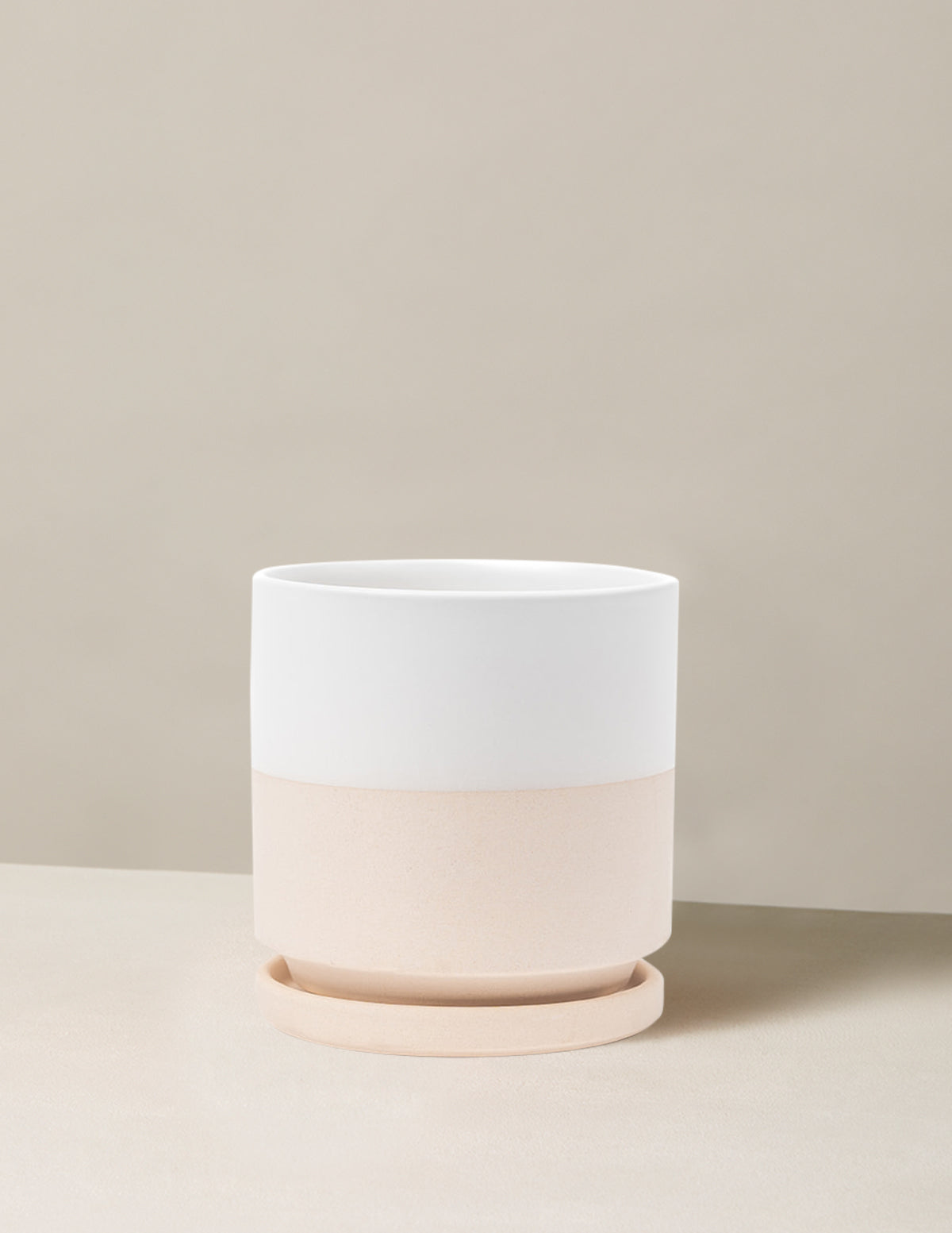 Isabella Planter