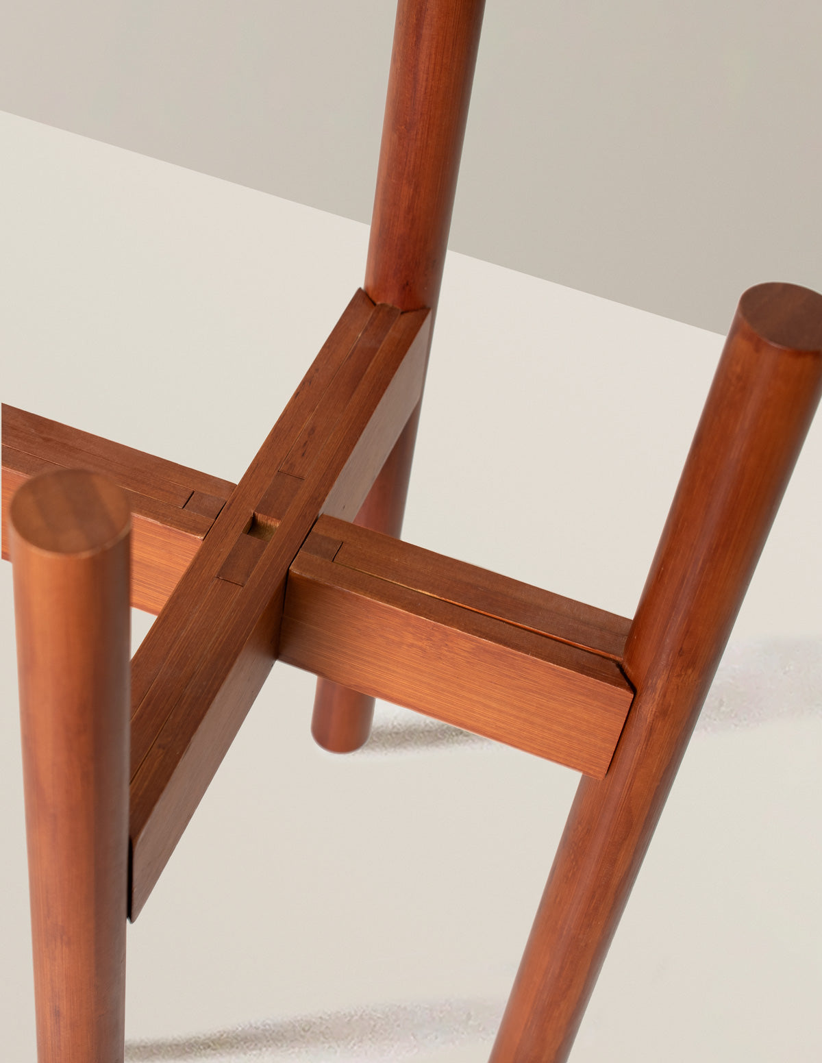 Adjustable Plant Stand